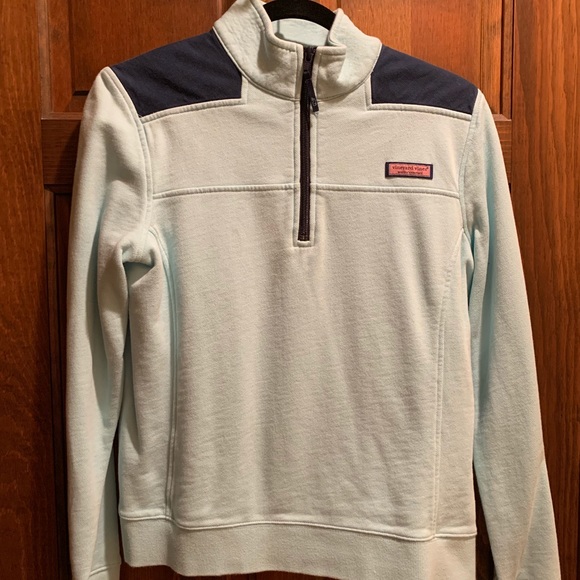 Vineyard Vines - Women’s Shep Shirt. Size M - Picture 1 of 4